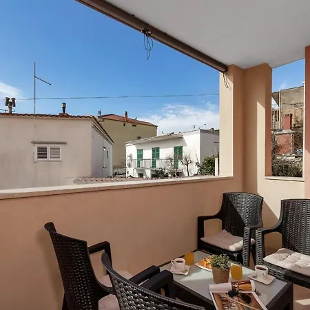 Linea * 마카르스카