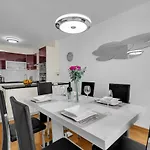 Linea Apartment Makarska