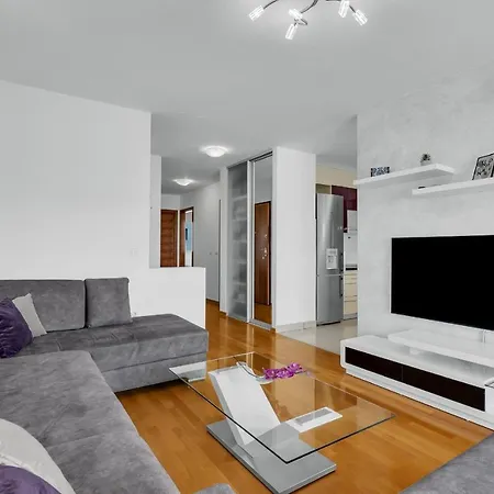 Linea Apartment